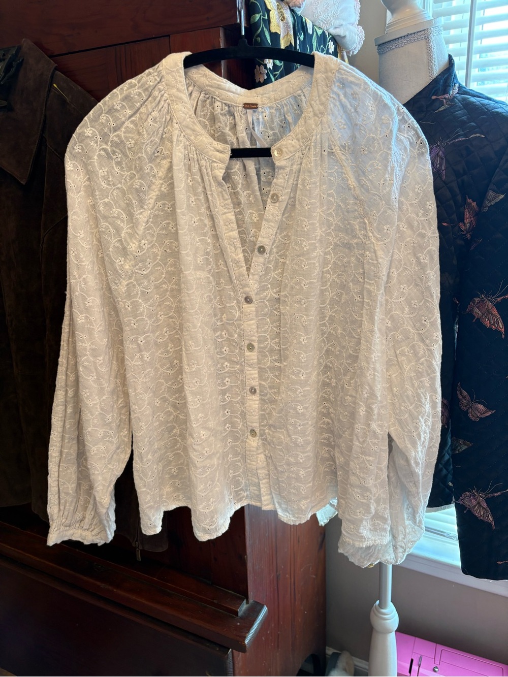 Free People White Eyelet Peasant Top